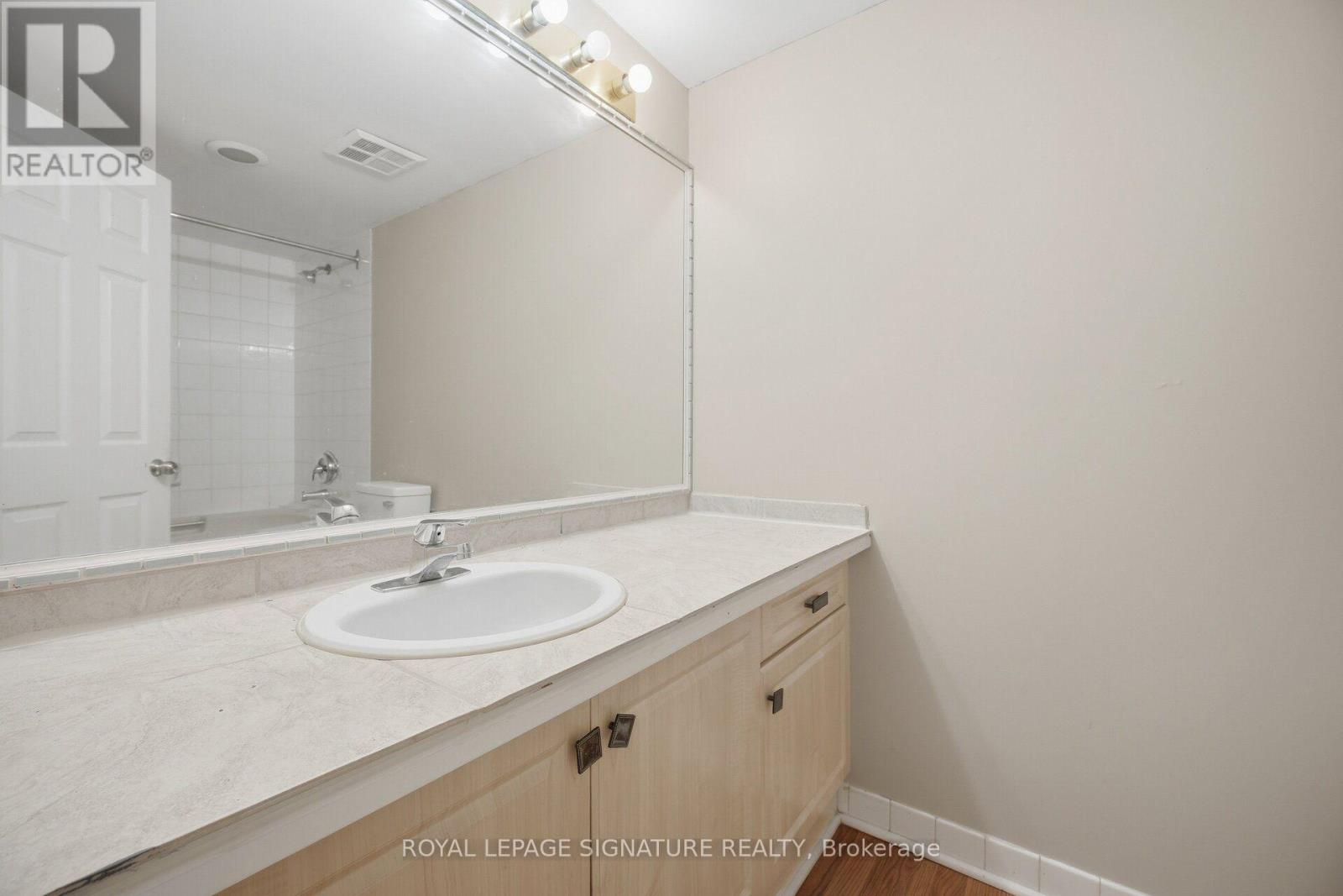 1002 - 77 Carlton Street, Toronto, Ontario  M5B 2J7 - Photo 21 - C13856964