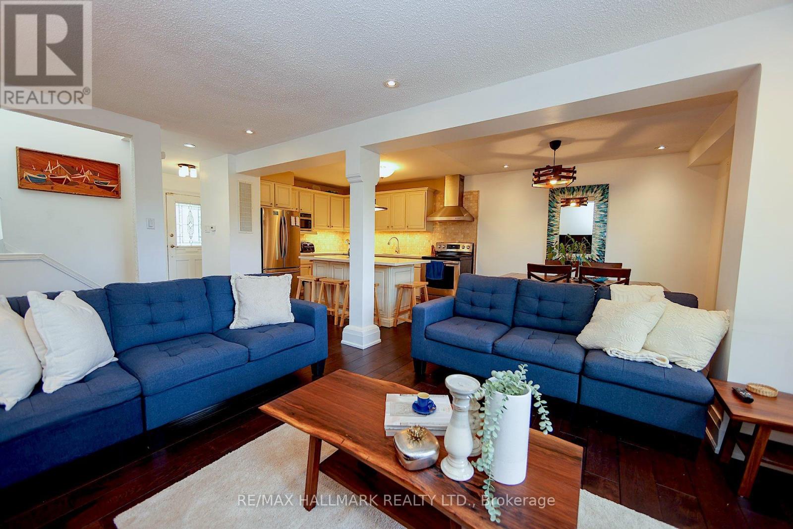 781 Pam Crescent, Newmarket, Ontario  L3Y 5B7 - Photo 5 - N13851704