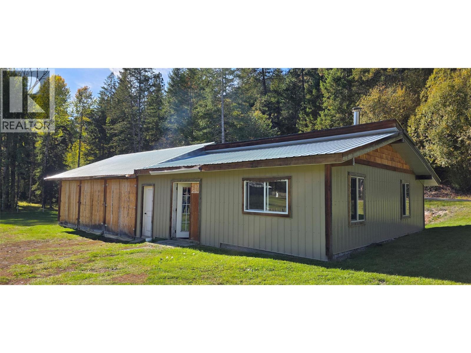 3340 Christian Valley Road, Westbridge, British Columbia  V0H 1Y0 - Photo 4 - 10402448
