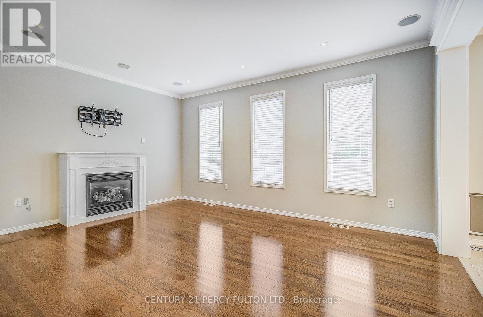 24 Bellhouse Place, Whitby, Ontario  L1M 0G6 - Photo 16 - E13858338