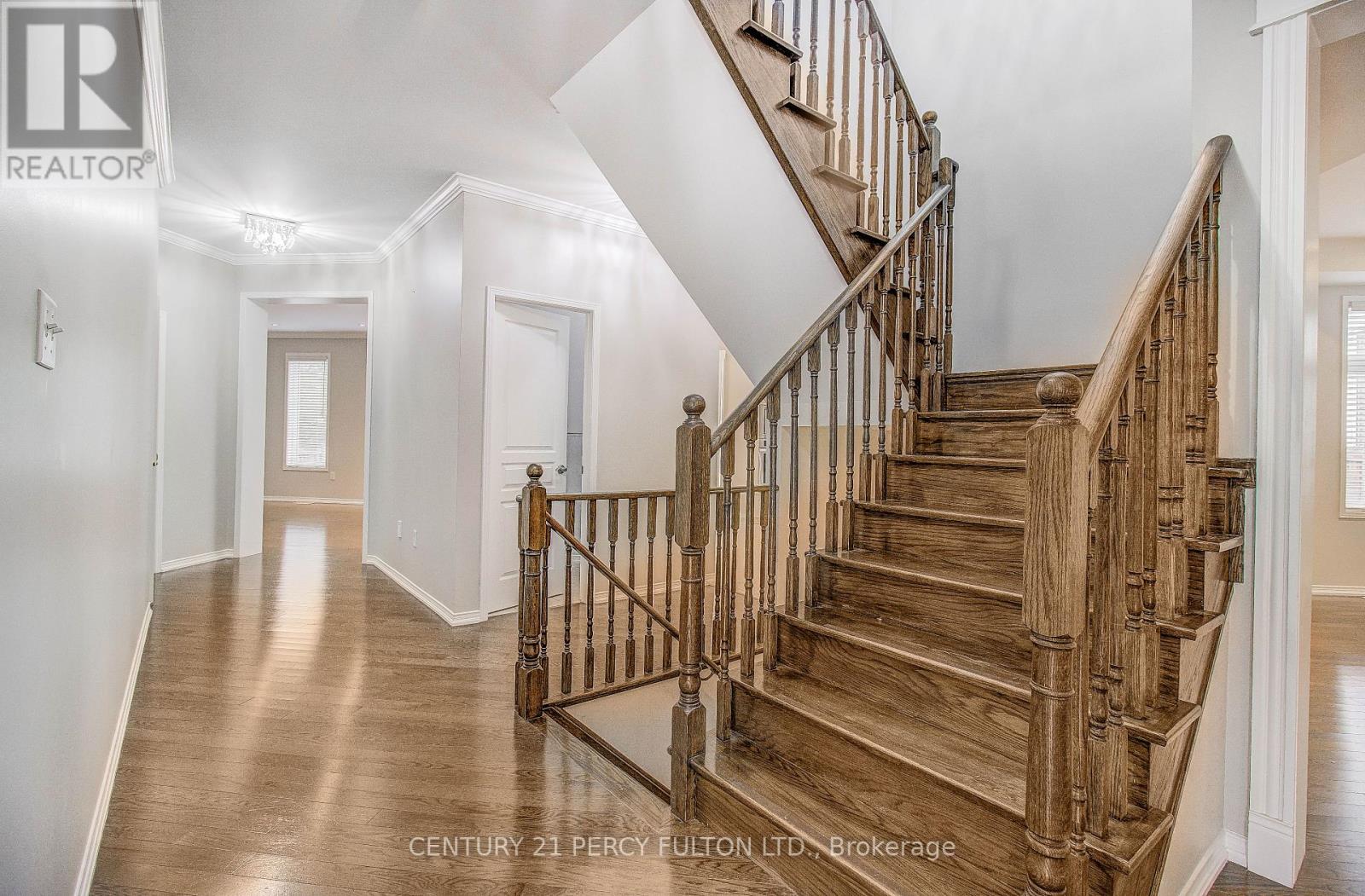 24 Bellhouse Place, Whitby, Ontario  L1M 0G6 - Photo 7 - E13858338