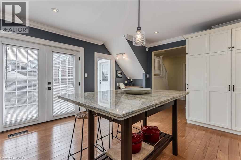 849 Beach Boulevard, Hamilton, Ontario  L8H 6Z5 - Photo 10 - 40868359