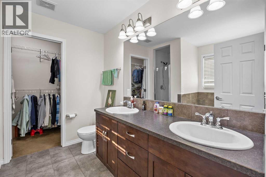 111 Windbrook Manor Sw, Airdrie, Alberta  T4B 3X2 - Photo 30 - A2342831