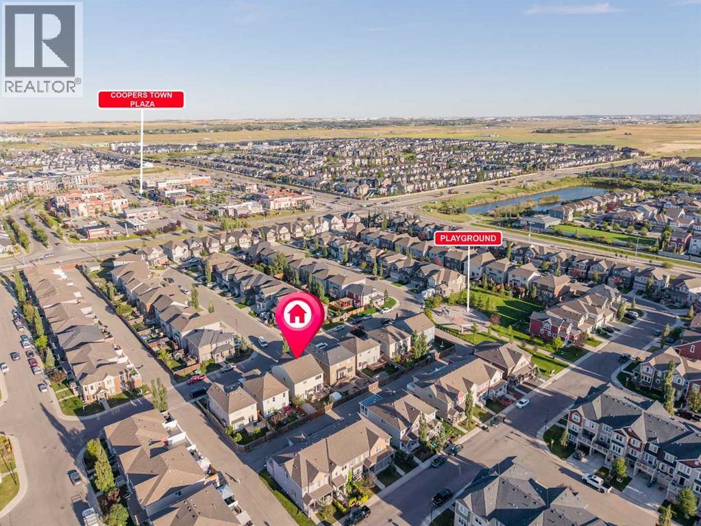 111 Windbrook Manor Sw, Airdrie, Alberta  T4B 3X2 - Photo 4 - A2342831