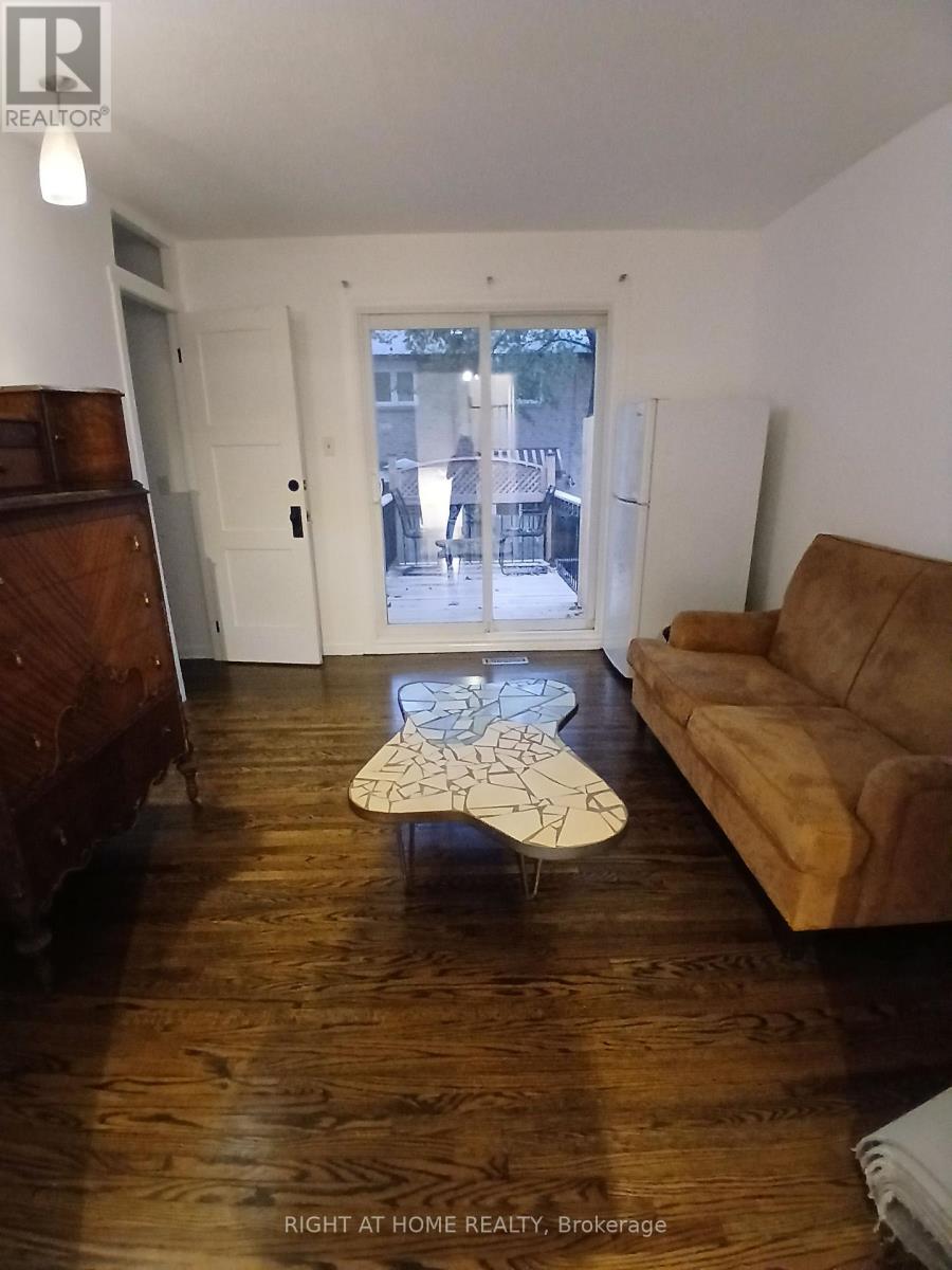 9 Ivan Nelson Drive, Toronto, Ontario  M2R 3P6 - Photo 14 - C13858418
