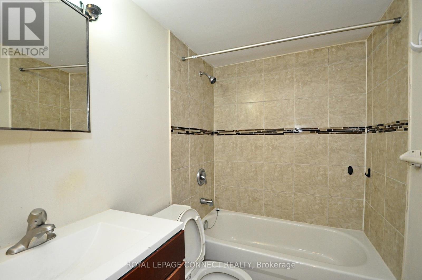 407 - 5 Parkway Forest Drive, Toronto (Henry Farm), Ontario  M2J 1L2 - Photo 10 - C13858446