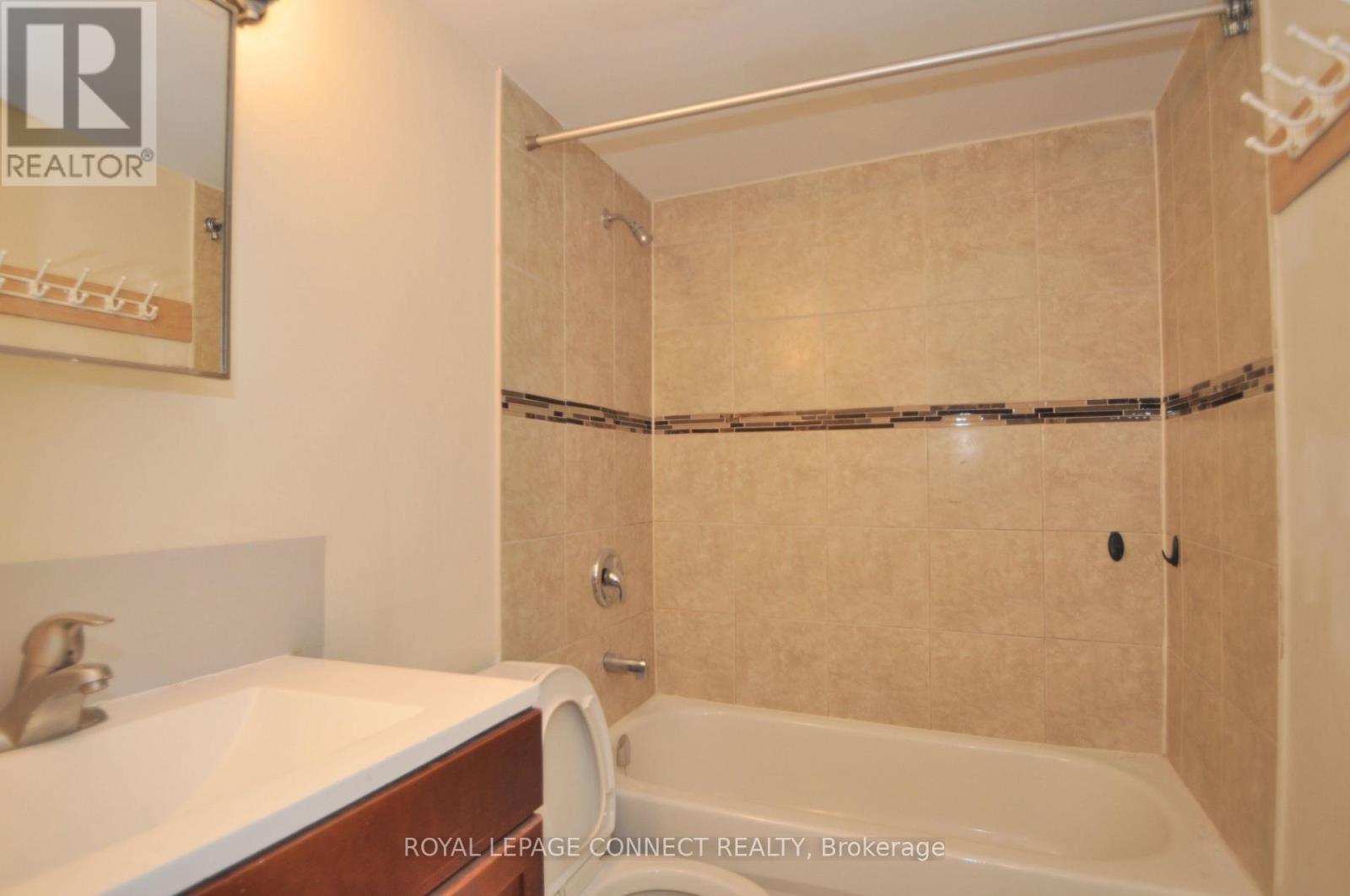 407 - 5 Parkway Forest Drive, Toronto (Henry Farm), Ontario  M2J 1L2 - Photo 25 - C13858446