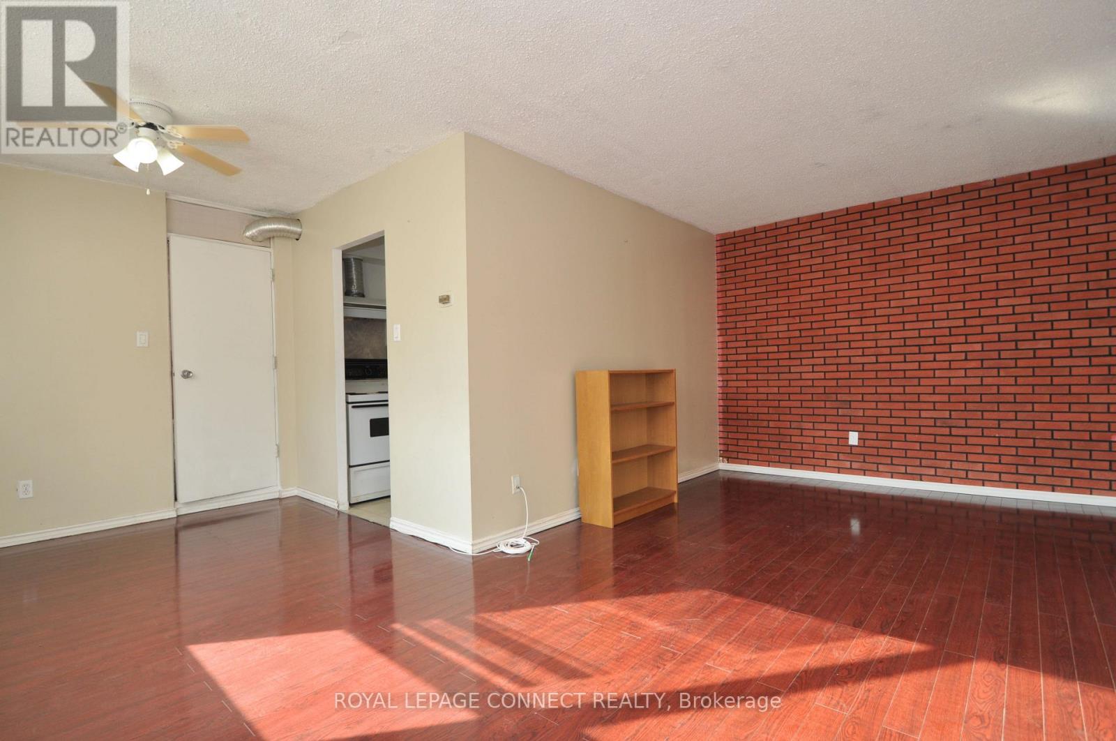 407 - 5 Parkway Forest Drive, Toronto (Henry Farm), Ontario  M2J 1L2 - Photo 5 - C13858446