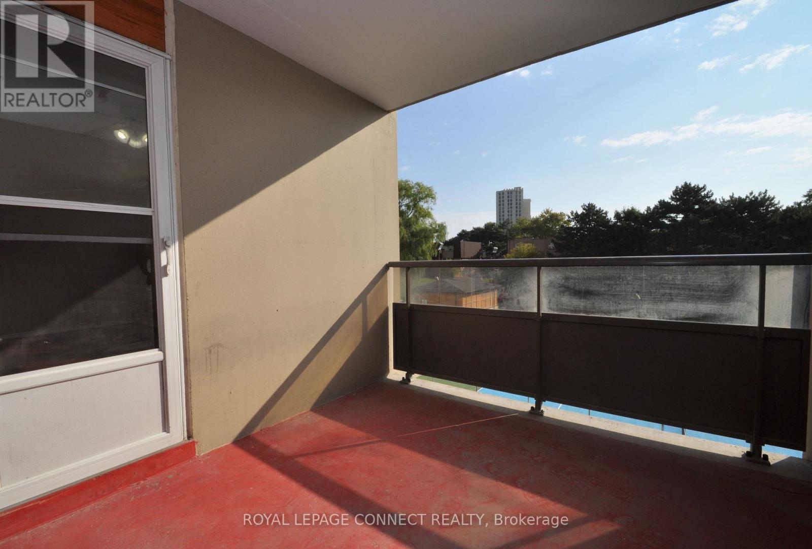 407 - 5 Parkway Forest Drive, Toronto (Henry Farm), Ontario  M2J 1L2 - Photo 7 - C13858446