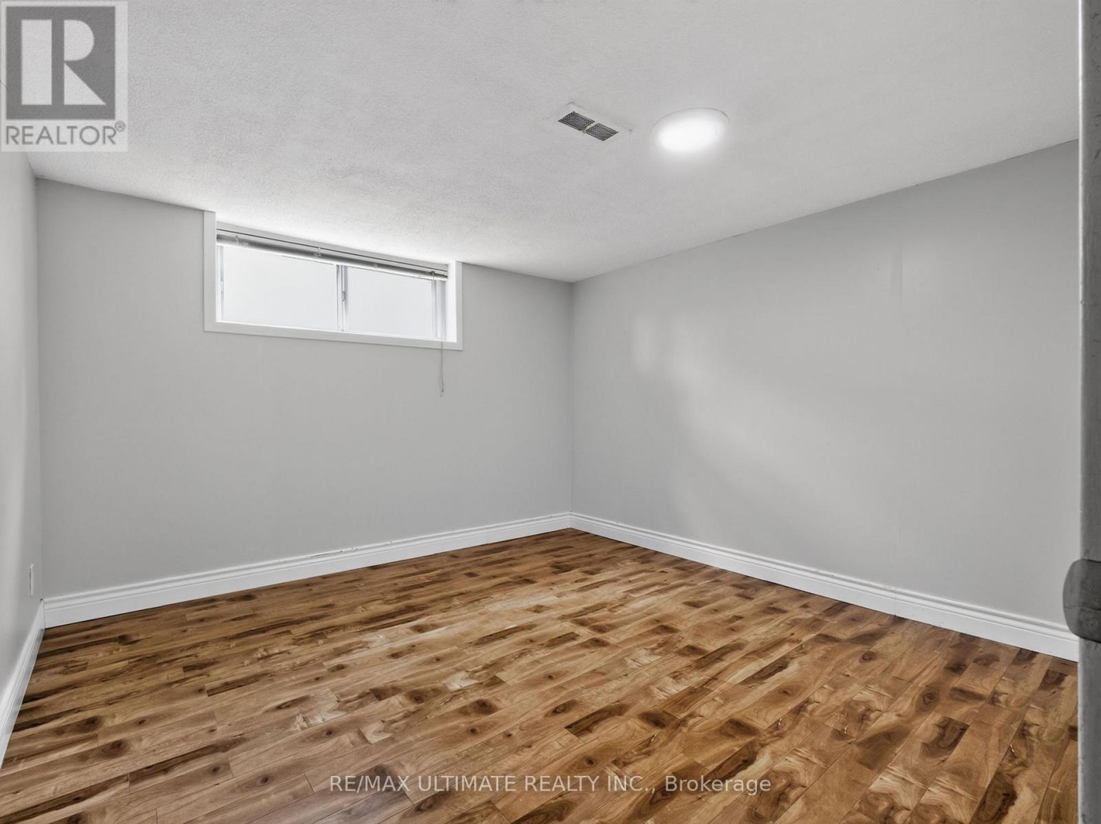 5 Mandarin Road, Toronto (Cliffcrest), Ontario  M1M 1W2 - Photo 12 - E13858396