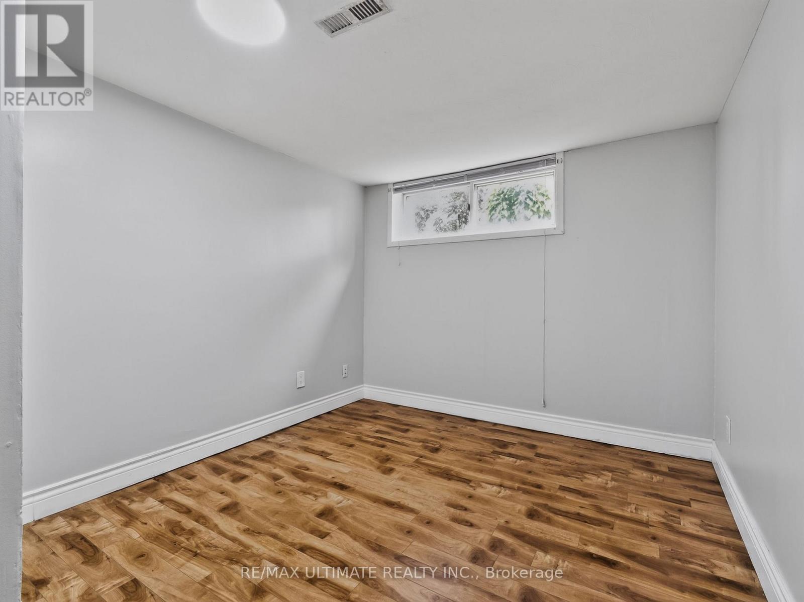 5 Mandarin Road, Toronto (Cliffcrest), Ontario  M1M 1W2 - Photo 14 - E13858396