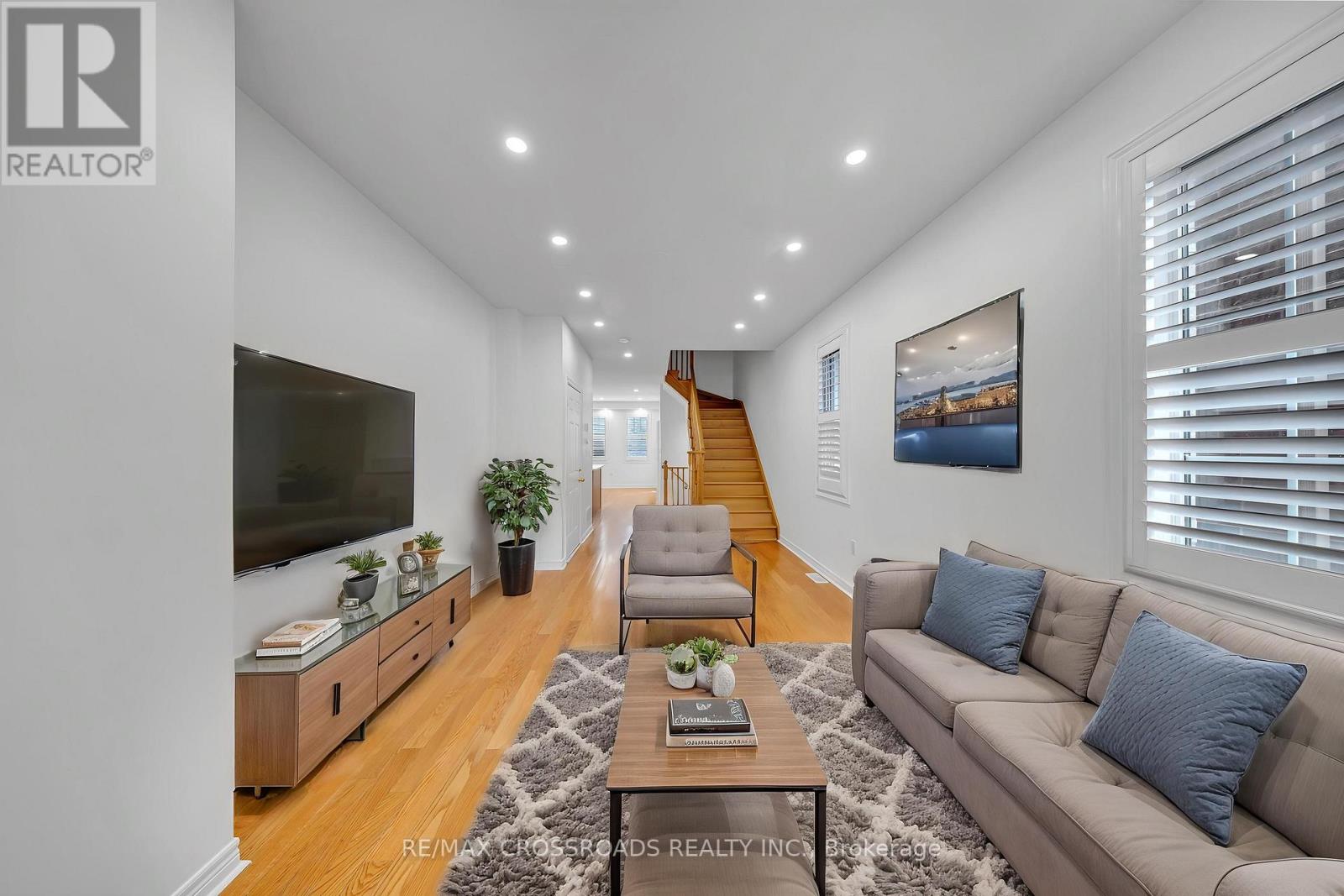 138 Angus Drive, Ajax, Ontario  L1S 5G8 - Photo 15 - E13858414