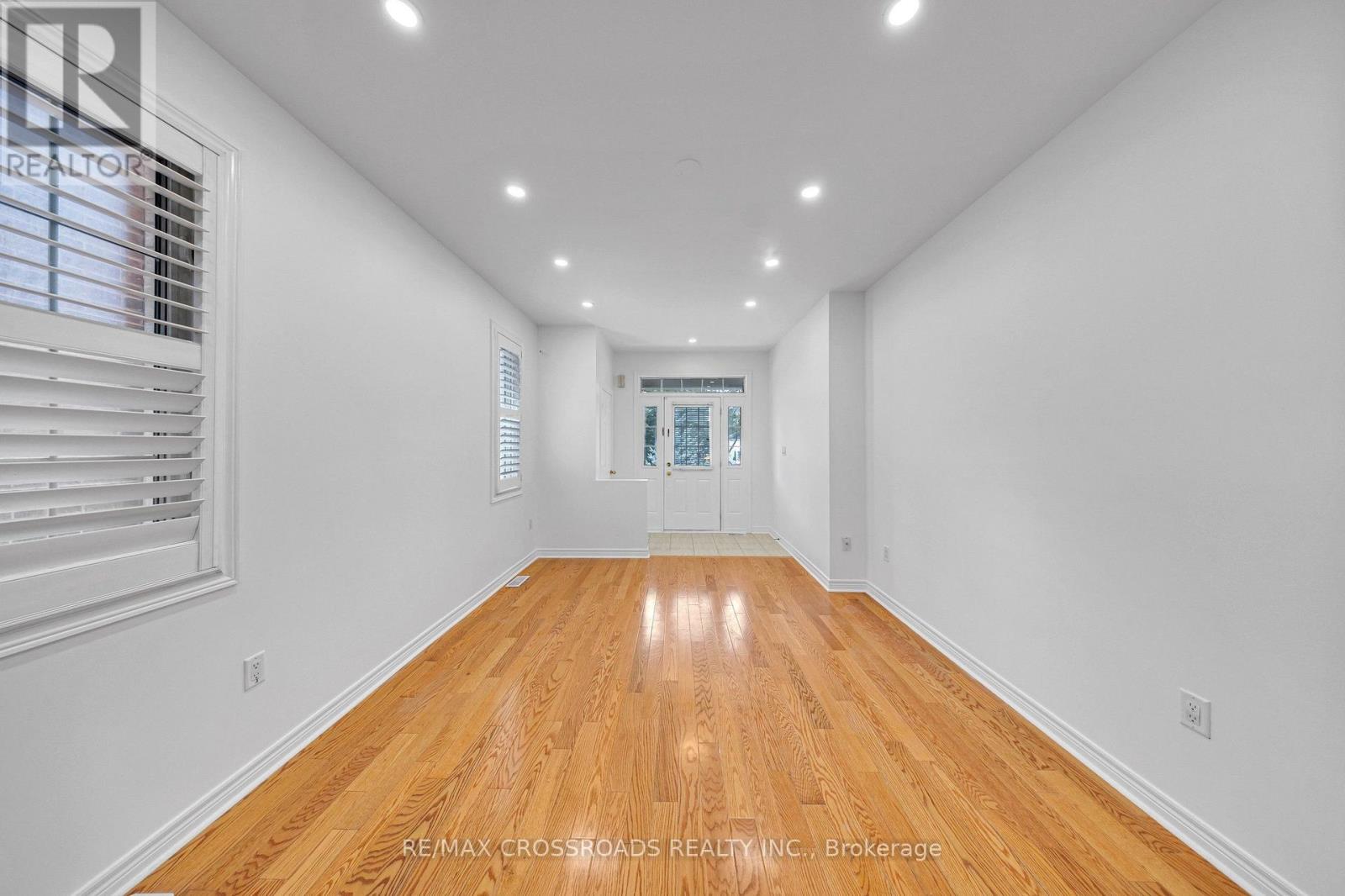 138 Angus Drive, Ajax, Ontario  L1S 5G8 - Photo 22 - E13858414