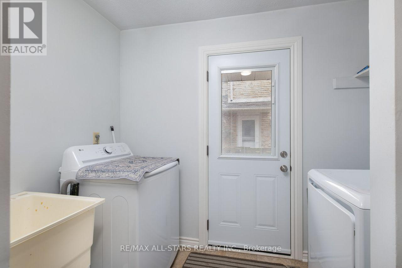 10 Colette Drive, Whitby, Ontario  L1N 6G7 - Photo 13 - E13858488