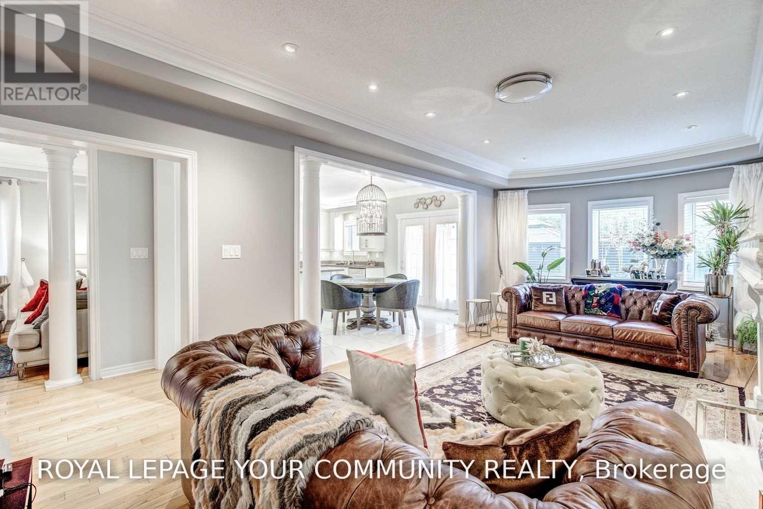 134 Greenview Circle, Vaughan, Ontario  L6A 0B6 - Photo 18 - N13858454
