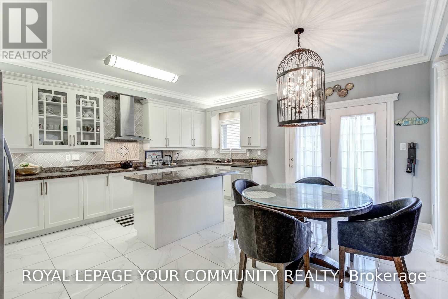 134 Greenview Circle, Vaughan, Ontario  L6A 0B6 - Photo 19 - N13858454