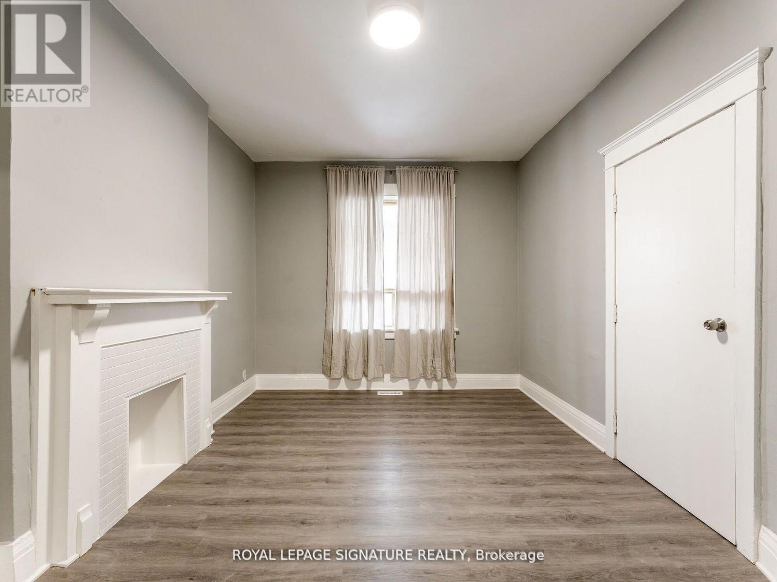1070 Shaw Street, Toronto (Dovercourt-Wallace Emerson-Junction), Ontario  M6G 3N5 - Photo 4 - W13858386