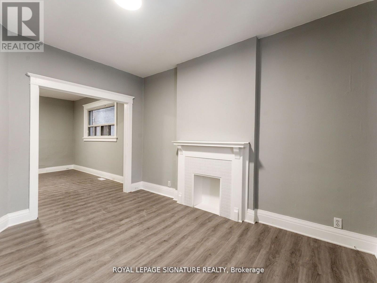 1070 Shaw Street, Toronto (Dovercourt-Wallace Emerson-Junction), Ontario  M6G 3N5 - Photo 5 - W13858386
