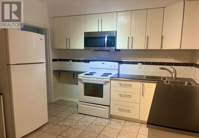37 Sellers (Main Floor) Avenue, Toronto, Ontario  M6E 3T4 - Photo 2 - W13858472