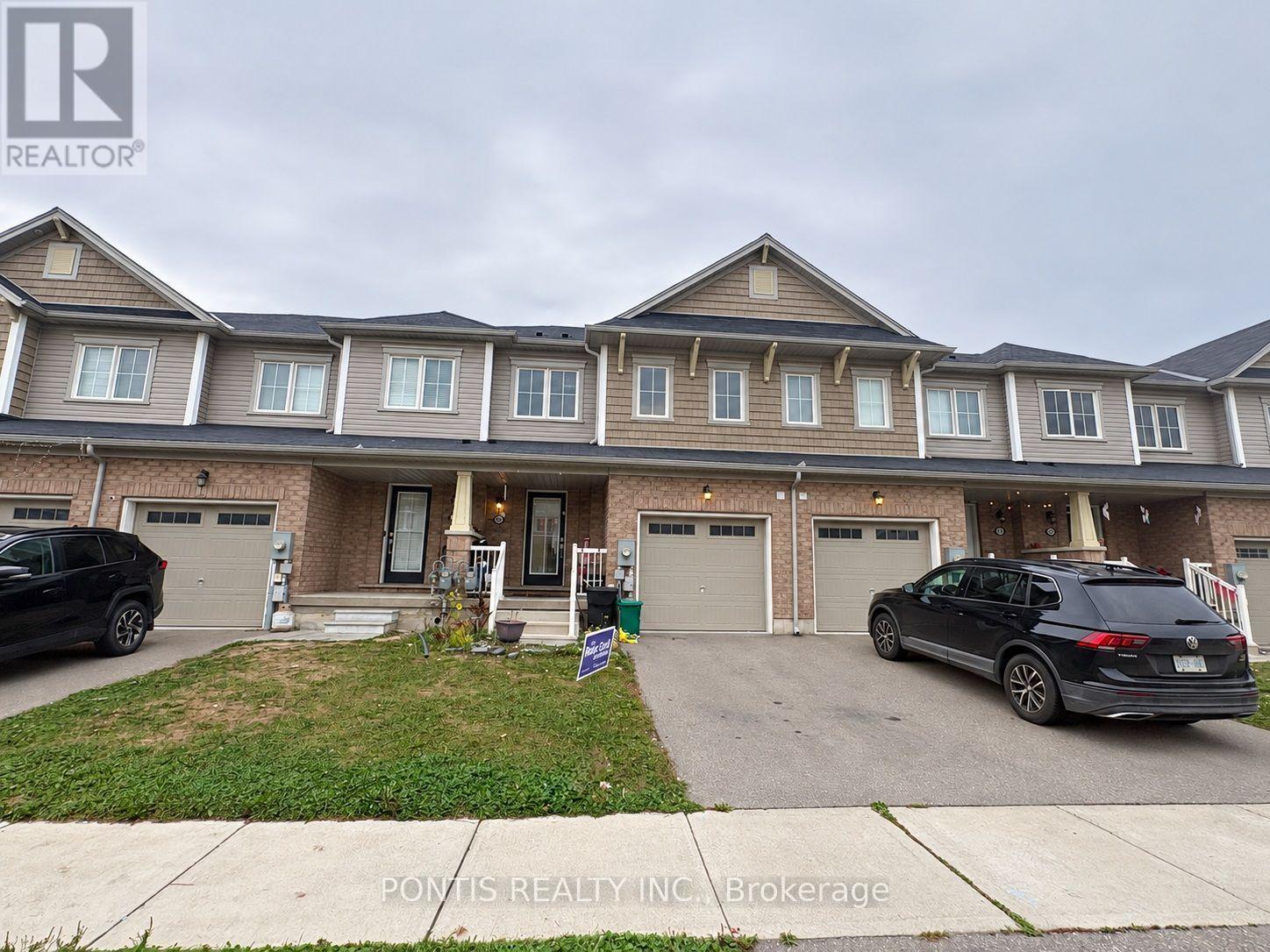 86 MUNRO CIRCLE, Brantford, Ontario