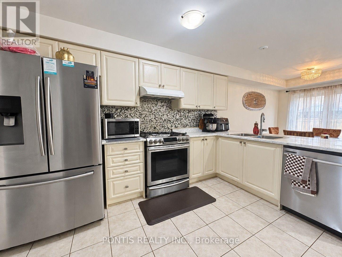 86 Munro Circle, Brantford, Ontario  N3T 0R5 - Photo 17 - X13858436