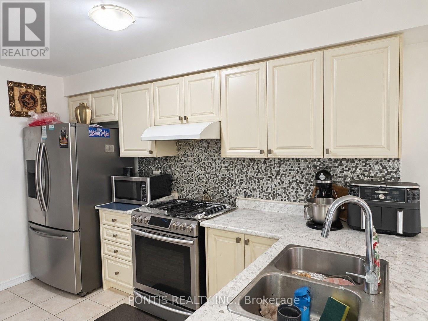 86 Munro Circle, Brantford, Ontario  N3T 0R5 - Photo 20 - X13858436