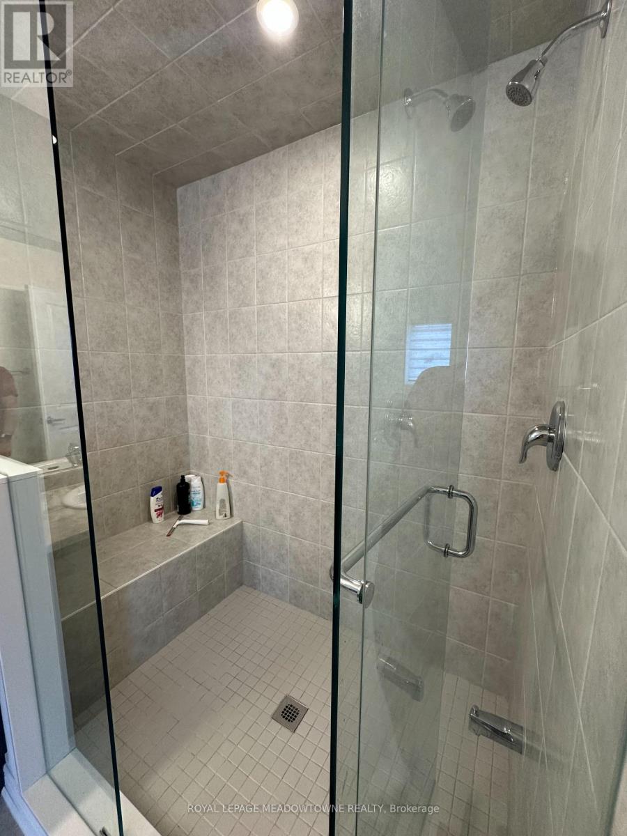 130 Sapphire Way, Thorold, Ontario  L2V 0L5 - Photo 34 - X13858476