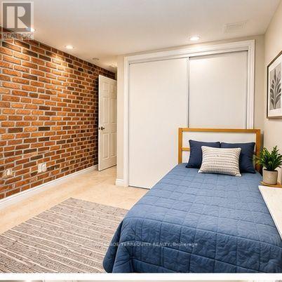 Main - 19 De Jong Street, Toronto, Ontario  M1P 0C1 - Photo 3 - E13843974
