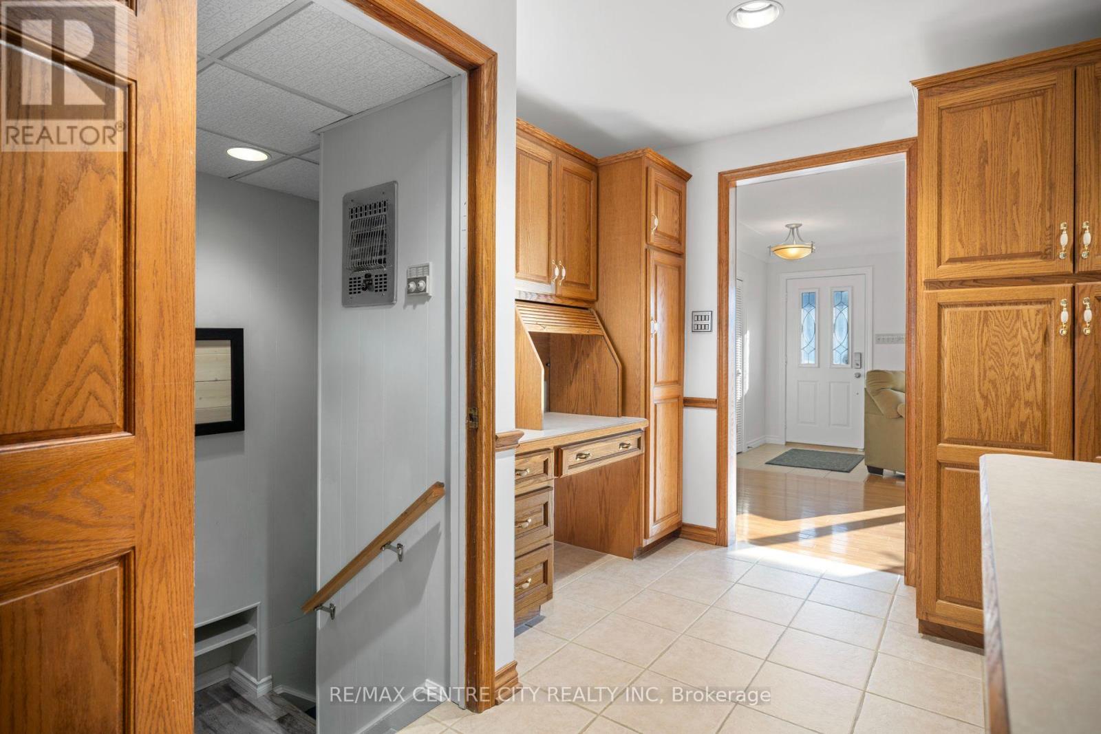 324 Carlow Road, Central Elgin, Ontario  N5L 1B6 - Photo 13 - X13843052