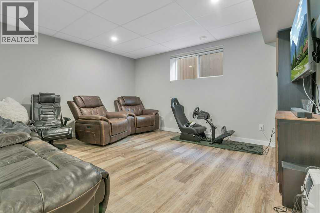 37 Coachill Street, Blackfalds, Alberta  T4M 0A9 - Photo 33 - A2349489