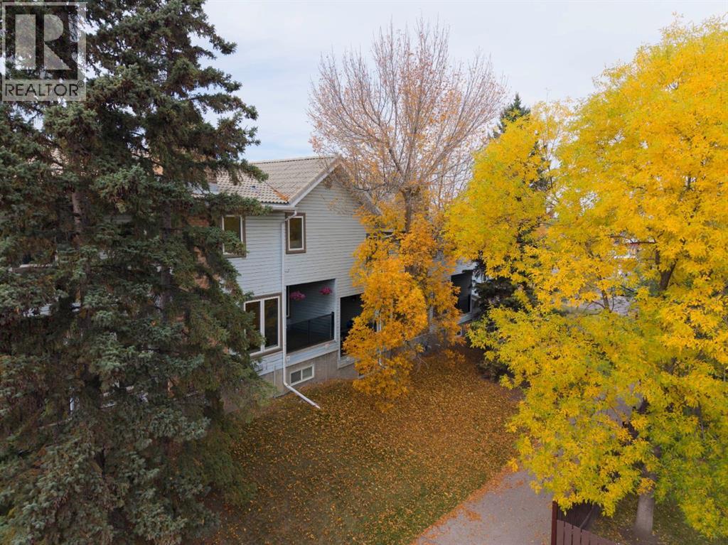 76 Coachway Gardens SW, Calgary, Alberta  T3H 2V9 - Photo 41 - A2349465