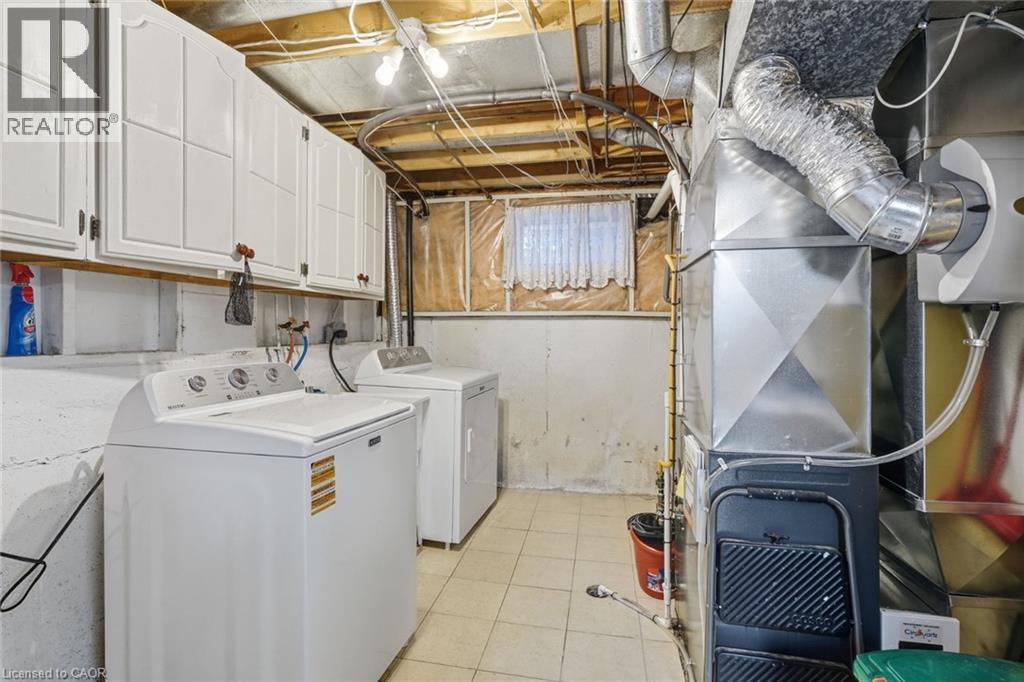 32 Twinoaks Crescent, Hamilton, Ontario  L8J 2E7 - Photo 37 - 40866824