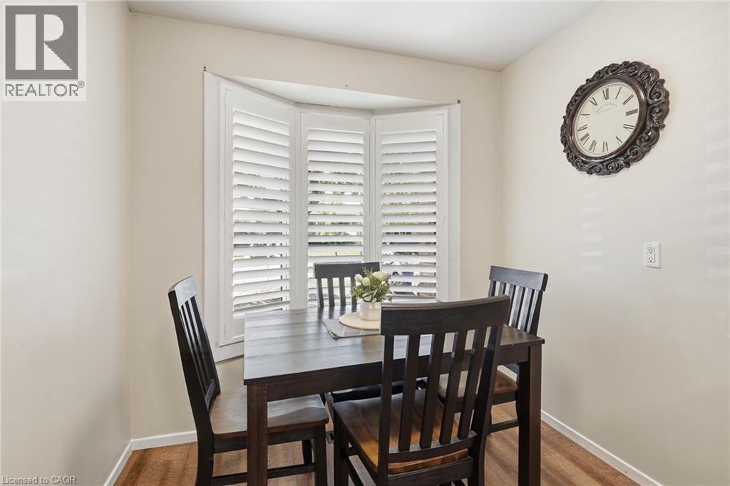 32 Twinoaks Crescent, Hamilton, Ontario  L8J 2E7 - Photo 14 - 40866824