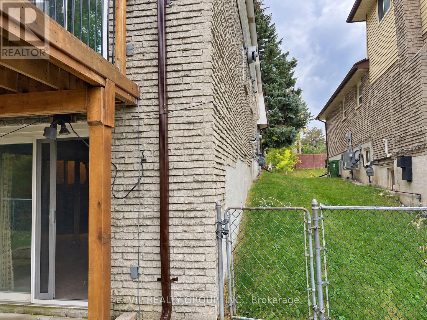 69 Yatesbury Road, Toronto, Ontario M2H 1G1 - Photo 17 - C13845866