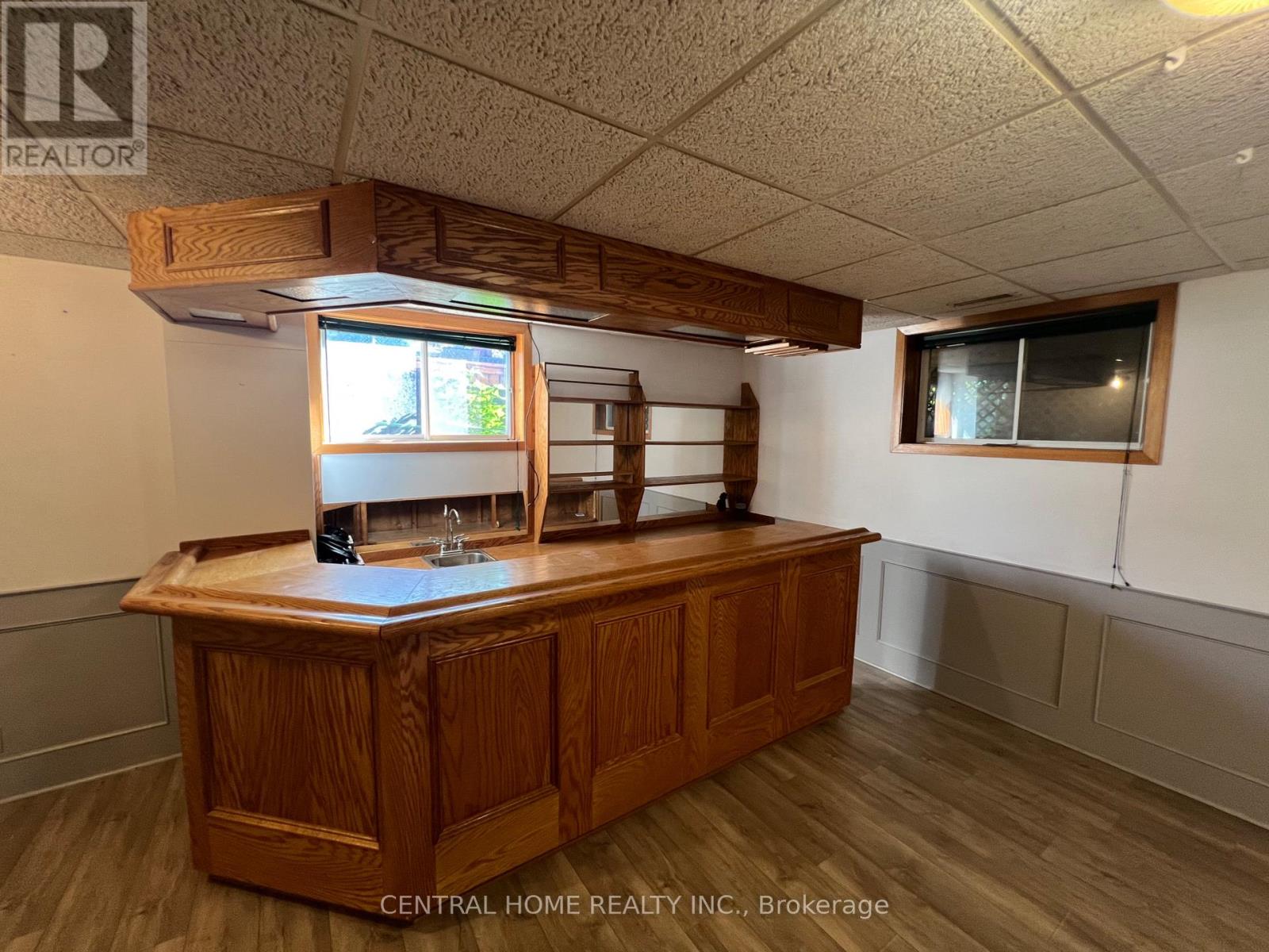 Lower - 299 Lakeview Boulevard, Georgina, Ontario  L4P 2Y6 - Photo 4 - N13858008