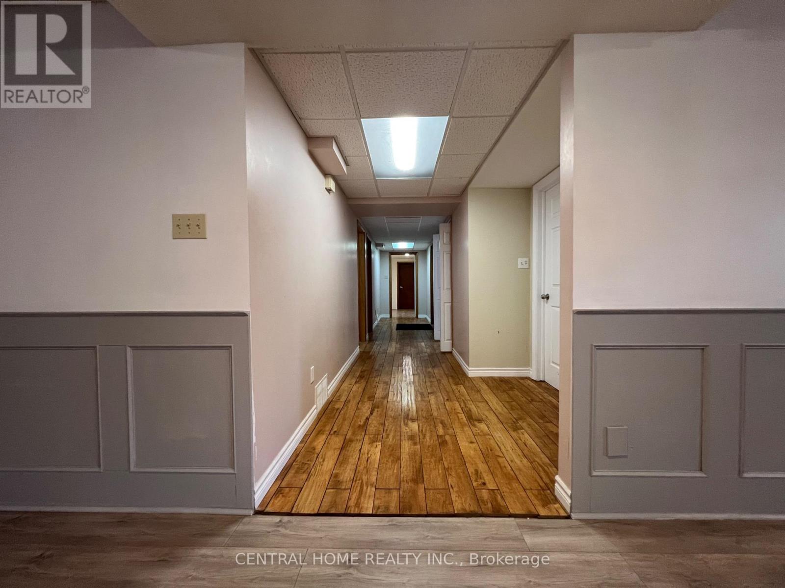 Lower - 299 Lakeview Boulevard, Georgina, Ontario  L4P 2Y6 - Photo 6 - N13858008