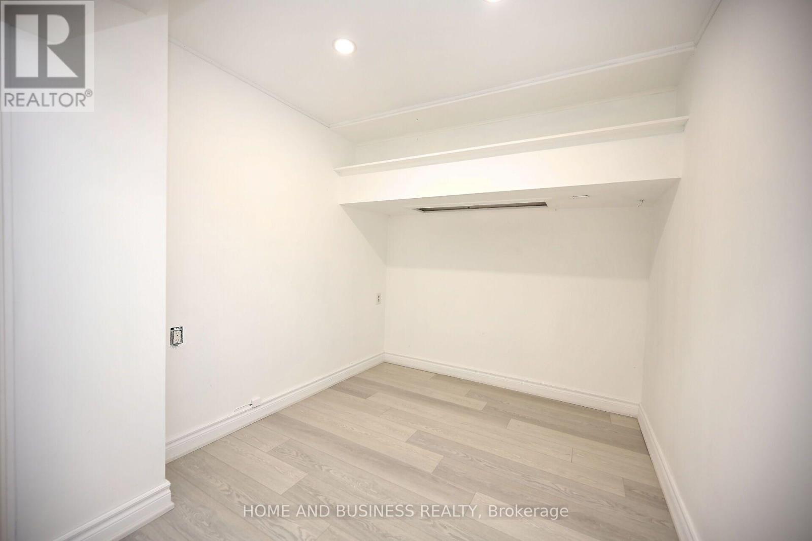 3668 The Credit Woodlands Road, Mississauga, Ontario  L5C 2K9 - Photo 37 - W13857322