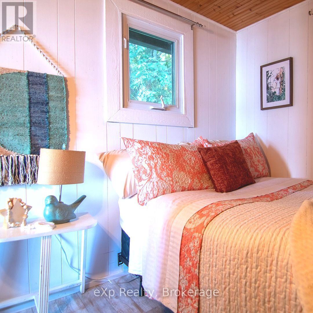 299 Mallory Beach Road, South Bruce Peninsula, Ontario  N0H 2T0 - Photo 9 - X13858500