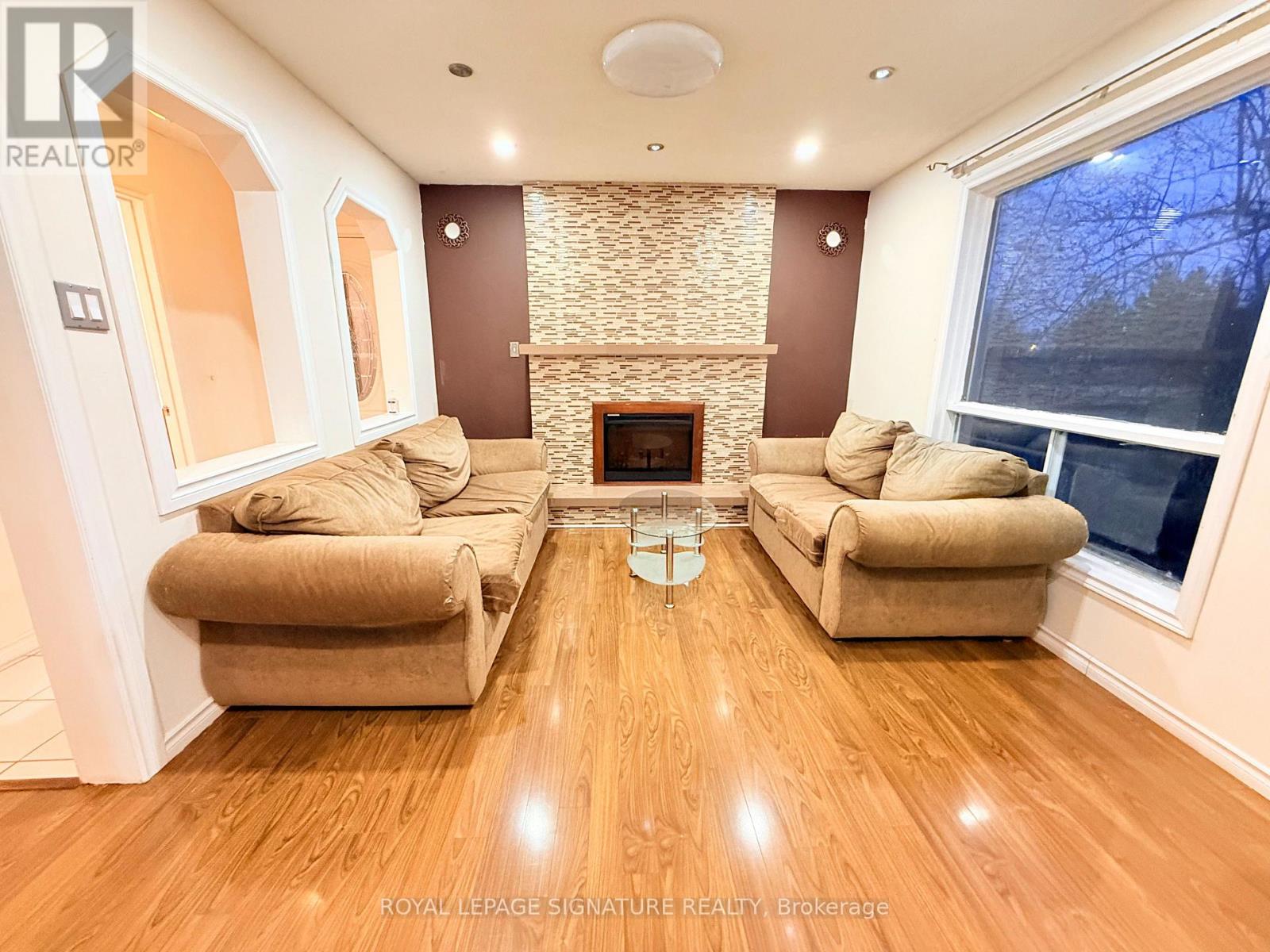 32 Madison Street, Brampton, Ontario  L6S 3C5 - Photo 19 - W13858514