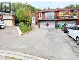 32 MADISON STREET, Brampton, Ontario