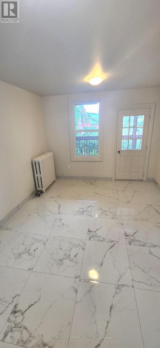 1b - 2nd Floor - 1030 St Clair Avenue, Toronto, Ontario  M6E 1A4 - Photo 5 - C13858522