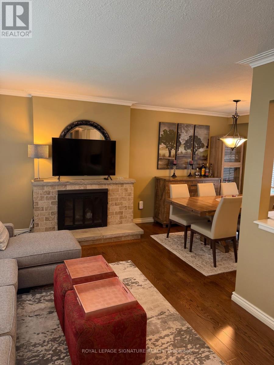 1207 Wood Place, Oakville, Ontario  L6L 2R4 - Photo 3 - W13824780
