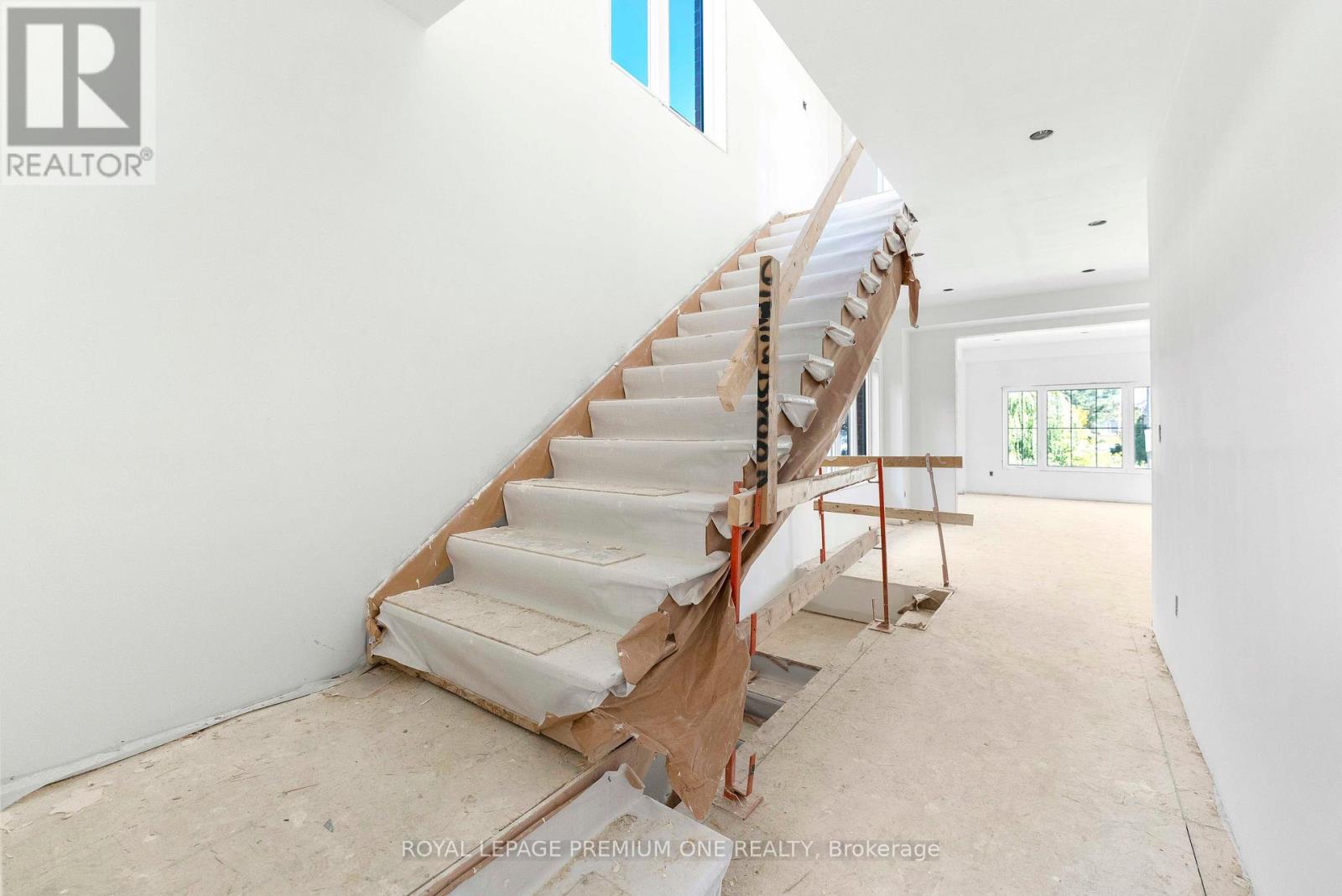 8 Jack Kenny Court, Caledon, Ontario  L7E 2M5 - Photo 8 - W13857498