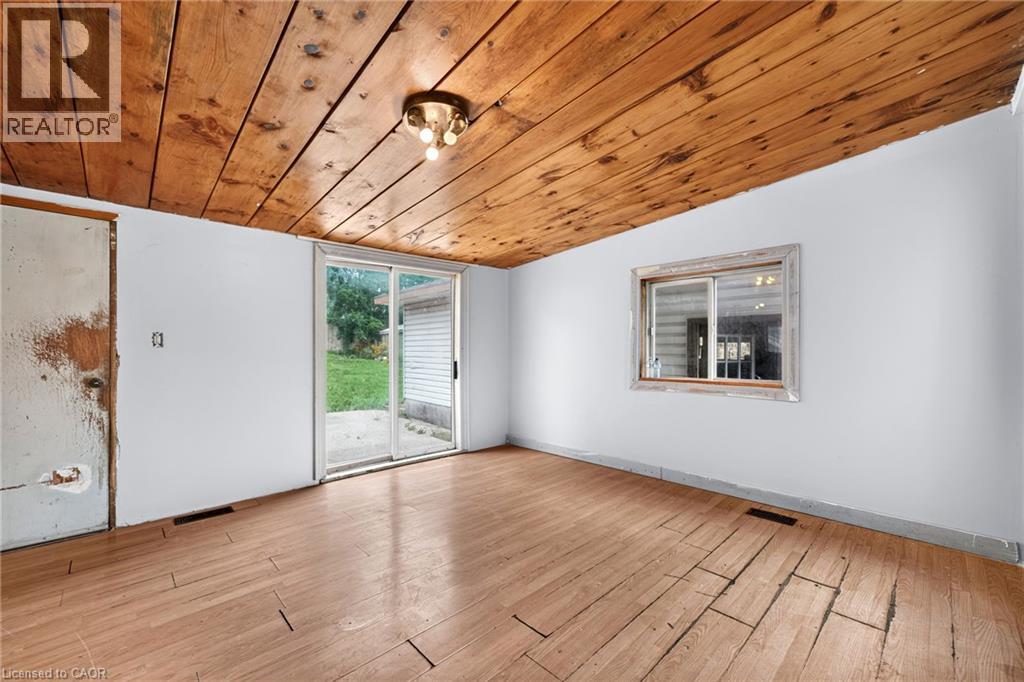 19 Coleman Street, Seaforth, Ontario  N0K 1W0 - Photo 15 - 40860233