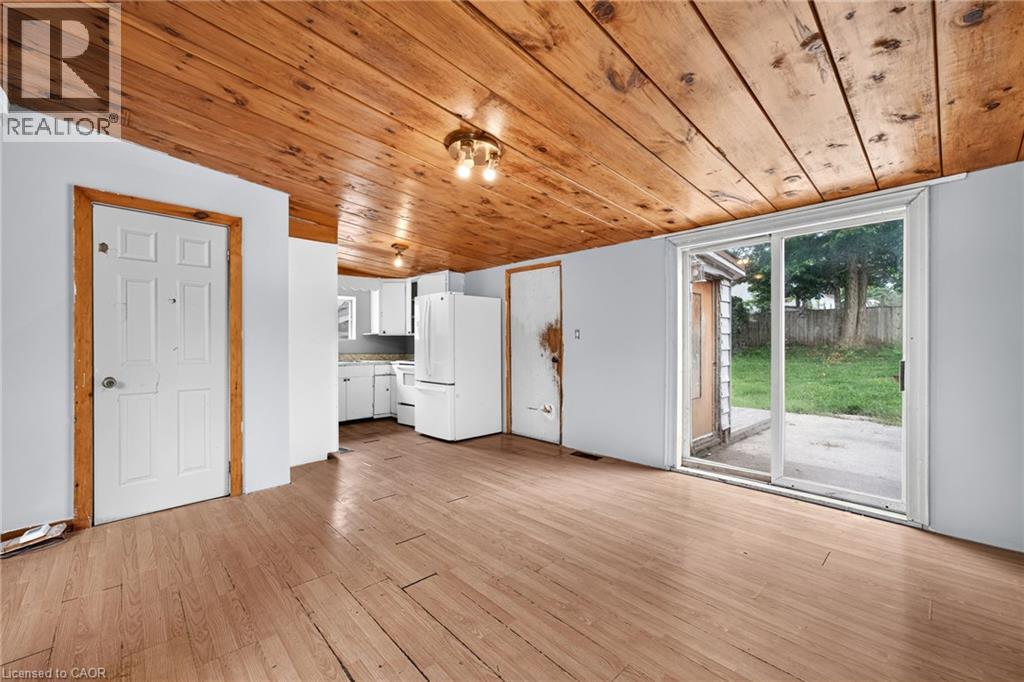 19 Coleman Street, Seaforth, Ontario  N0K 1W0 - Photo 16 - 40860233