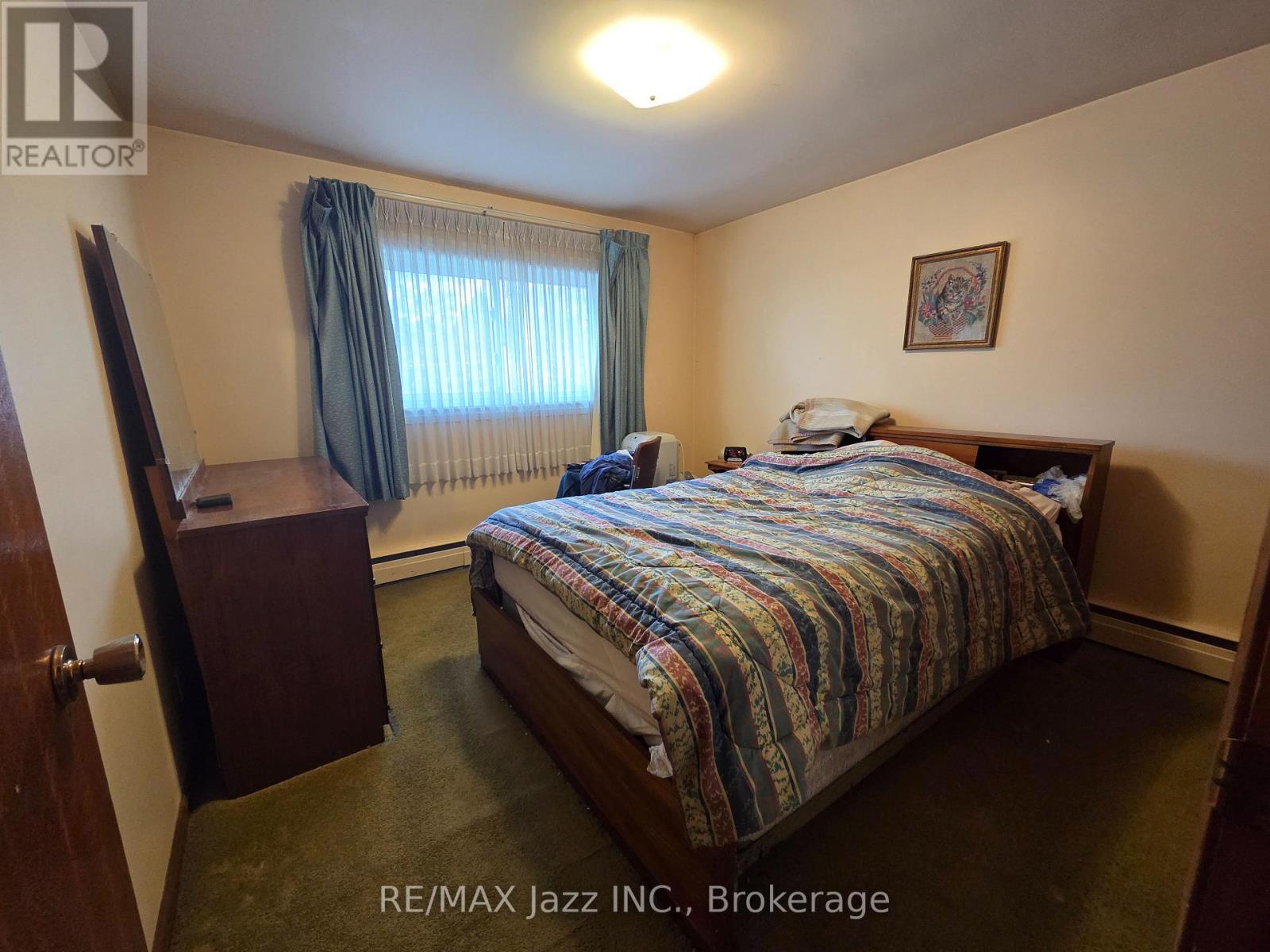 302 Poplar Street, Oshawa, Ontario  L1H 6P7 - Photo 10 - E13858224