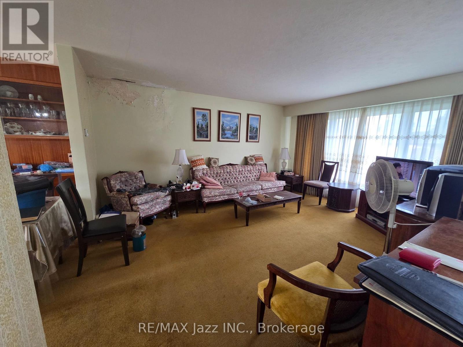 302 Poplar Street, Oshawa, Ontario  L1H 6P7 - Photo 4 - E13858224