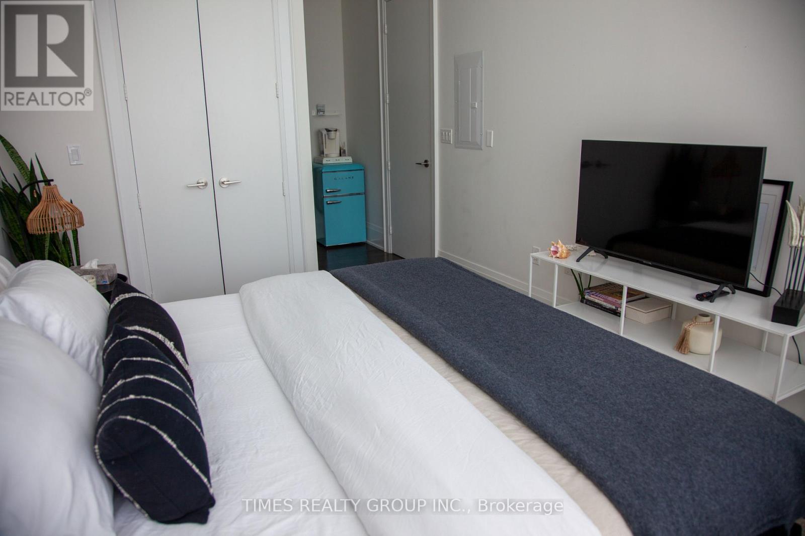 Ph1203 - 39 Queens Quay E. Street E, Toronto, Ontario  M5E 0A5 - Photo 25 - C13858584