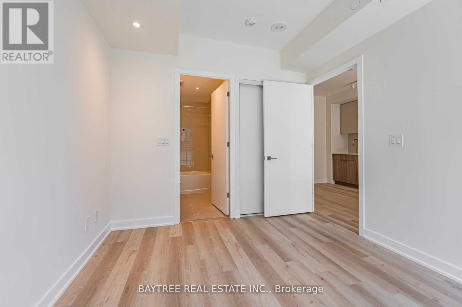 414 - 840 St Clair Avenue W, Toronto, Ontario  M6C 1C1 - Photo 12 - C13858622