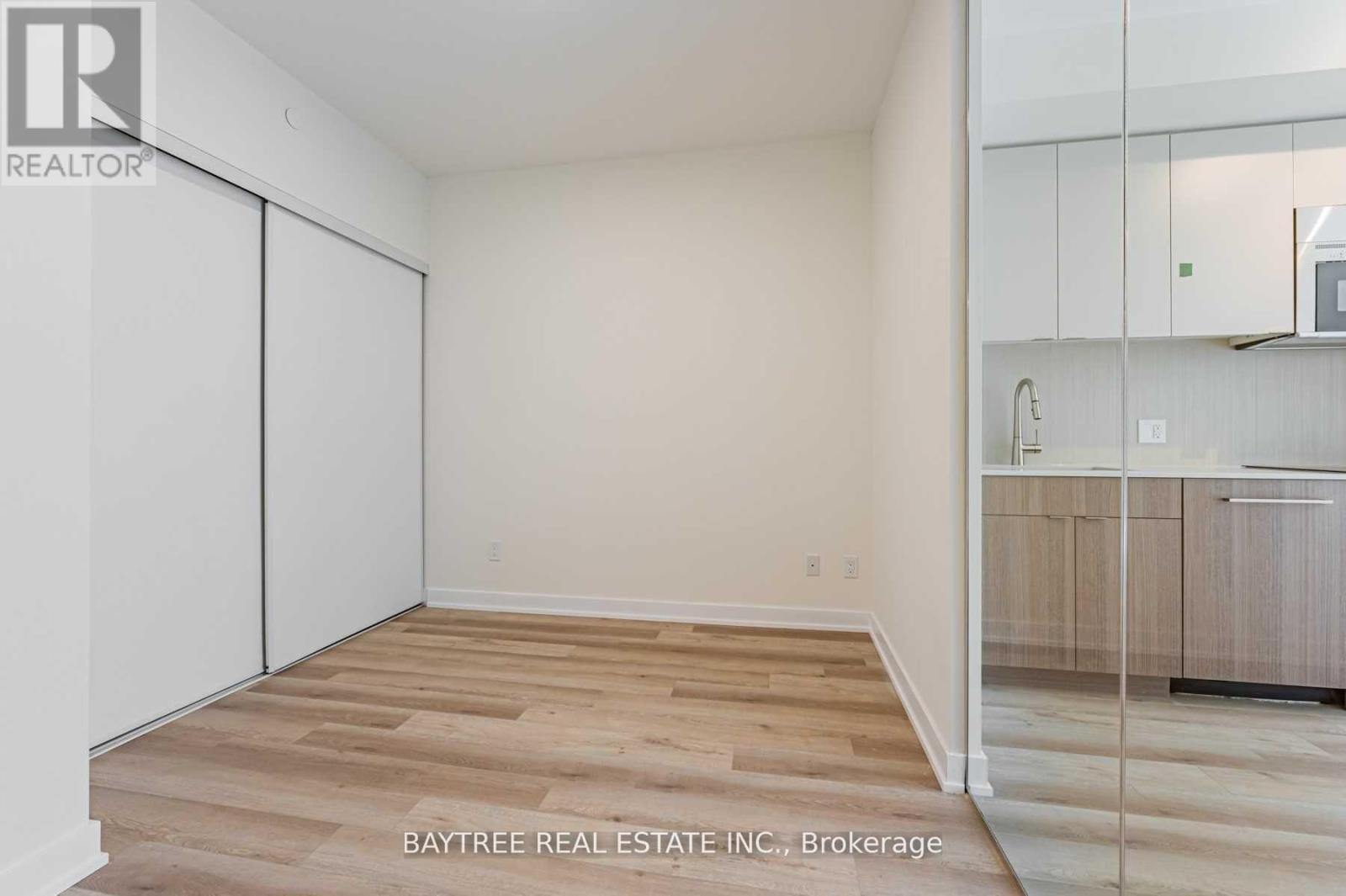 414 - 840 St Clair Avenue W, Toronto, Ontario  M6C 1C1 - Photo 14 - C13858622